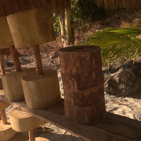 Iris Island Eco Resort Бусуанга Екстериор снимка